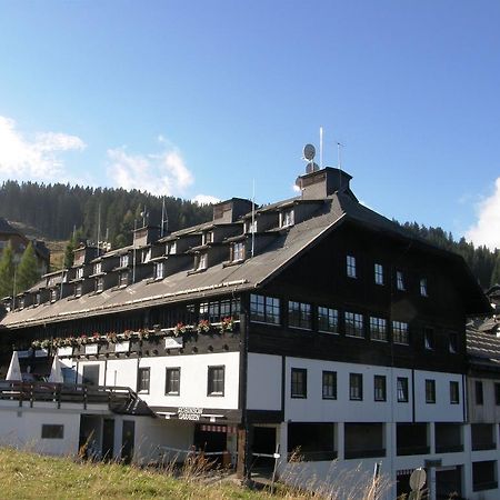 Alpenhotel Marcius Зоненалпе Насфелд Екстериор снимка