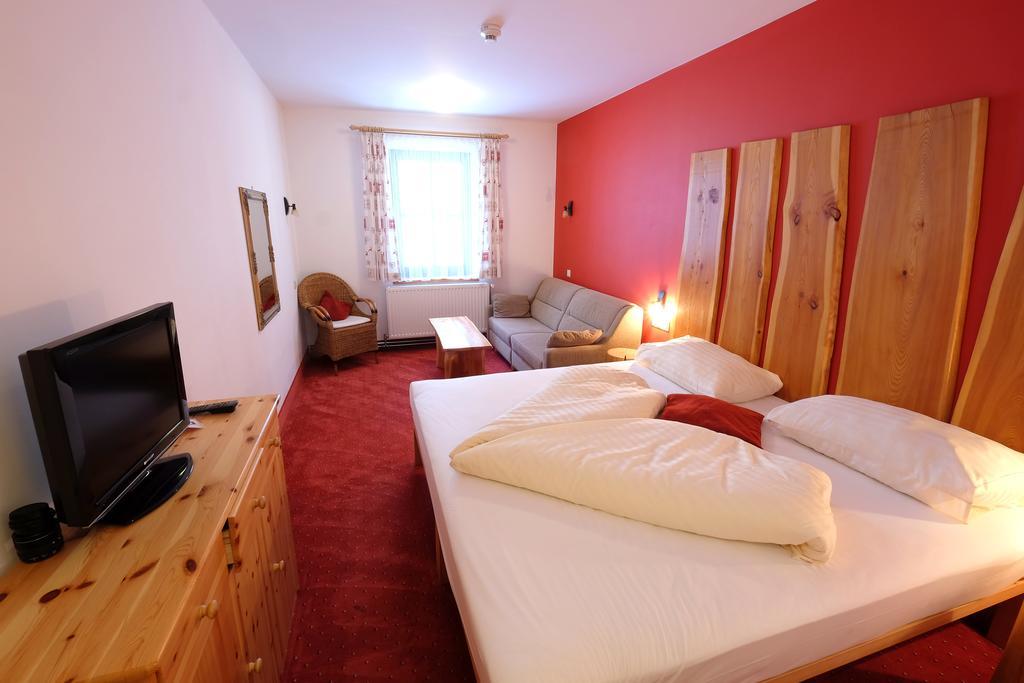 Alpenhotel Marcius Зоненалпе Насфелд Екстериор снимка