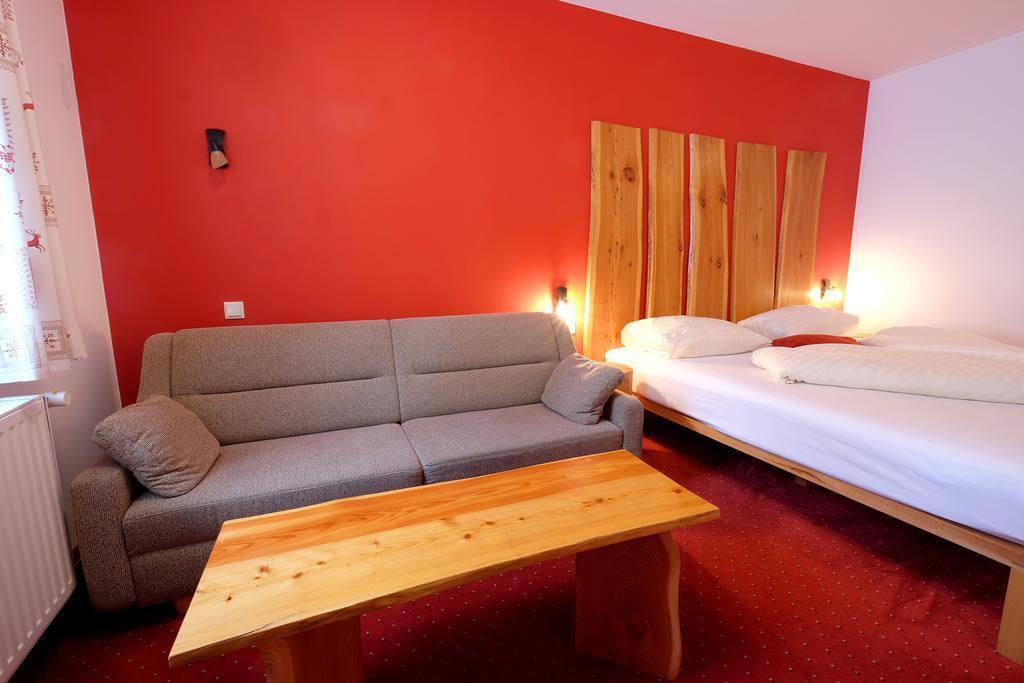 Alpenhotel Marcius Зоненалпе Насфелд Стая снимка